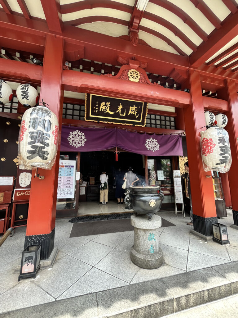 上野にある日蓮宗 妙宣山『徳大寺』本堂
