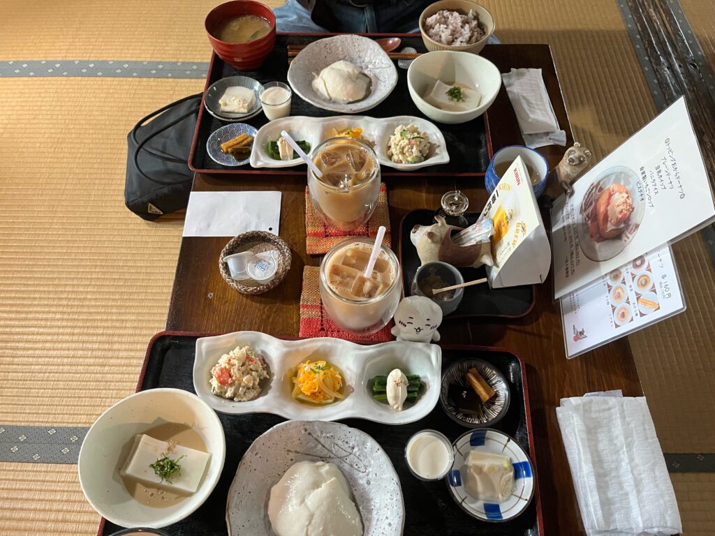 お豆ふ処 うめだ屋 