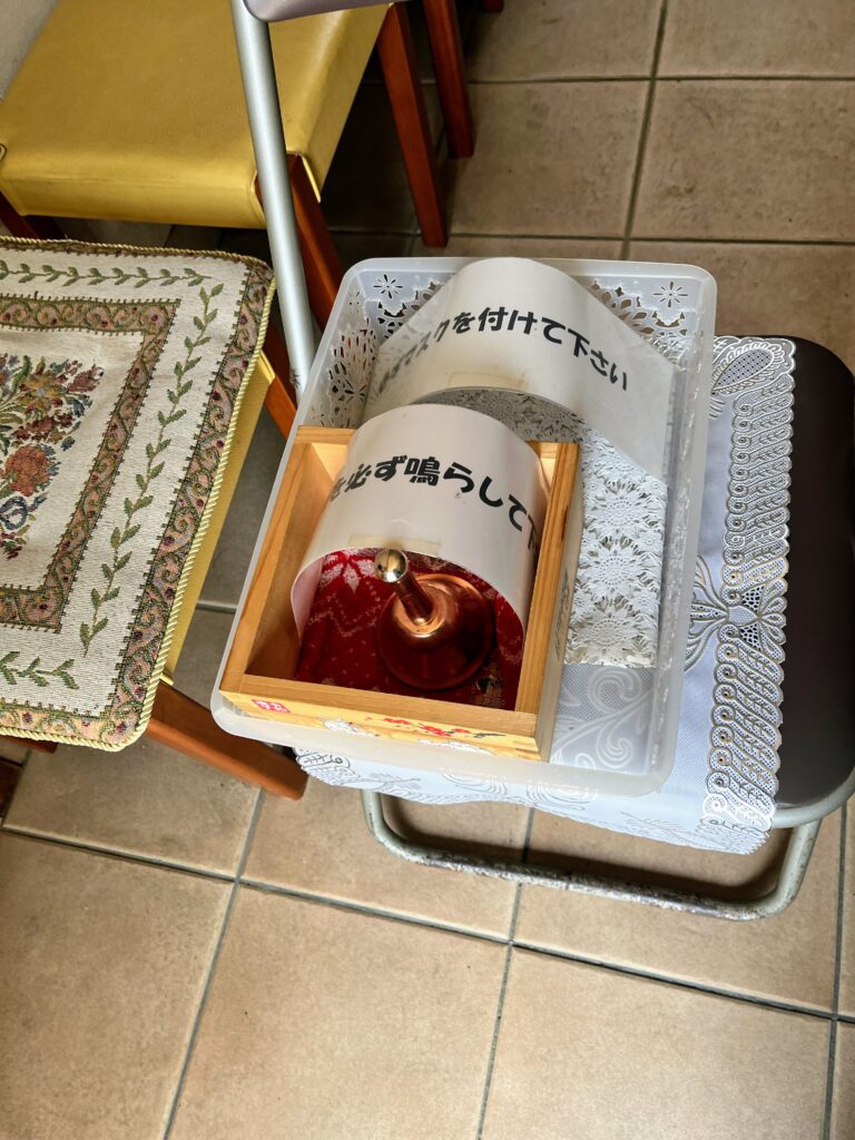 安倍晴明神社_占い待機所